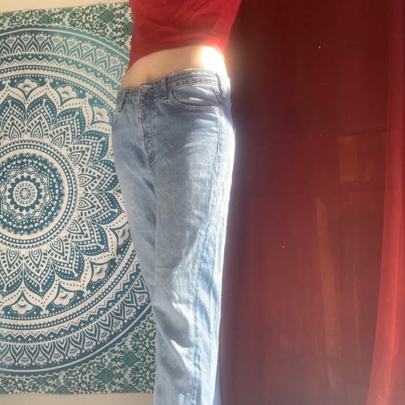 H&M relaxed fit jeans - Picture 2 of 4